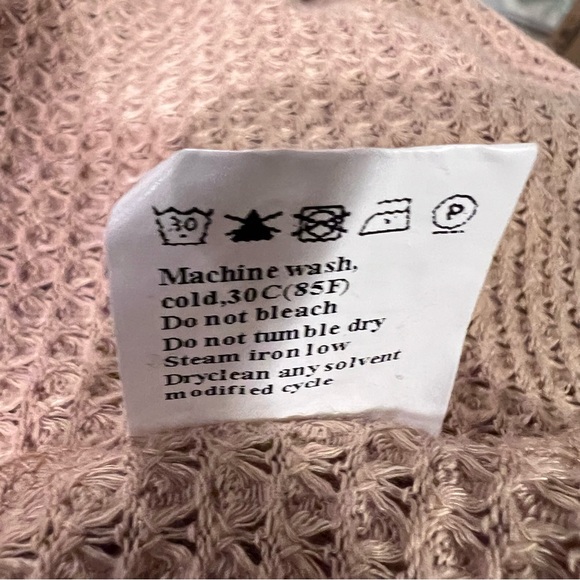 Women’s XL Caramel Waffle Button up. Drop Shoulders - Picture 2 of 8